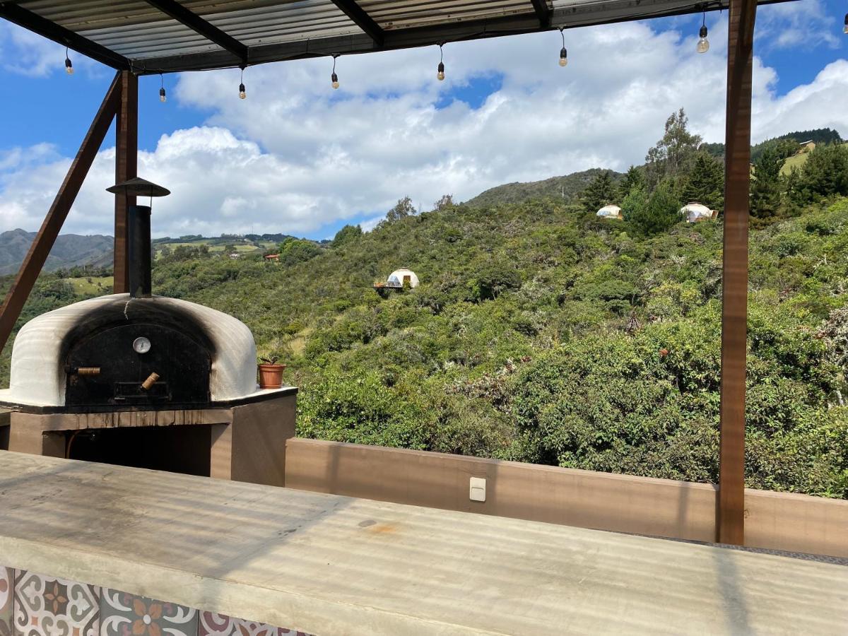 גוואטביטה Casa Oro Glamping Hostel מראה חיצוני תמונה