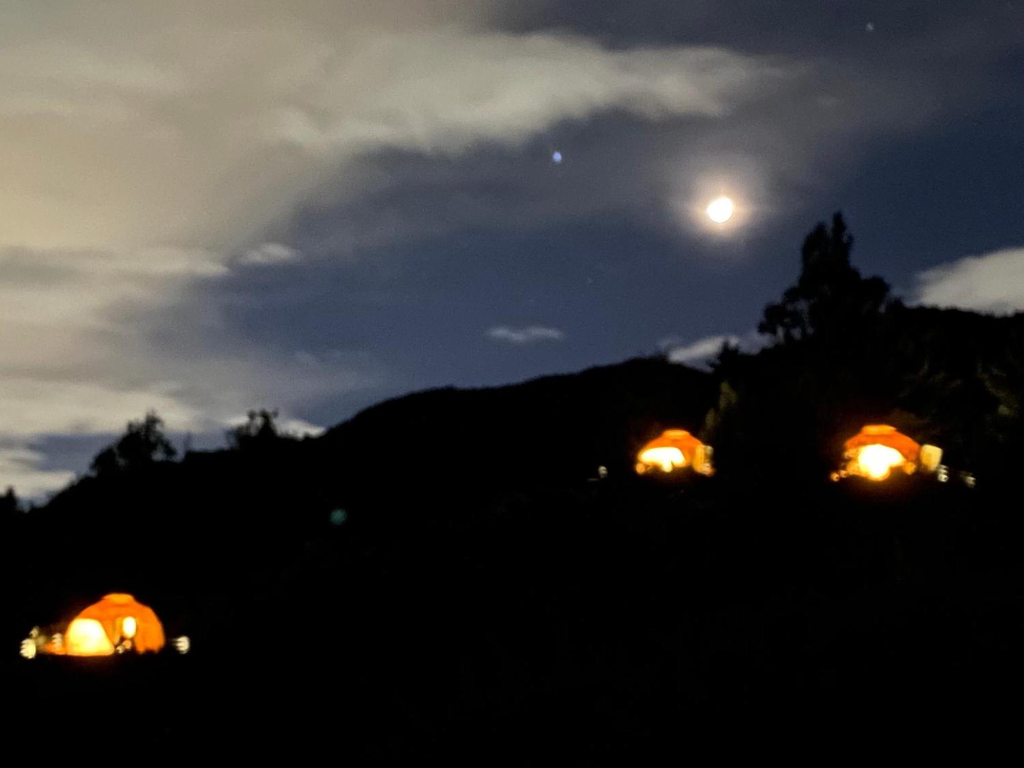 גוואטביטה Casa Oro Glamping Hostel מראה חיצוני תמונה